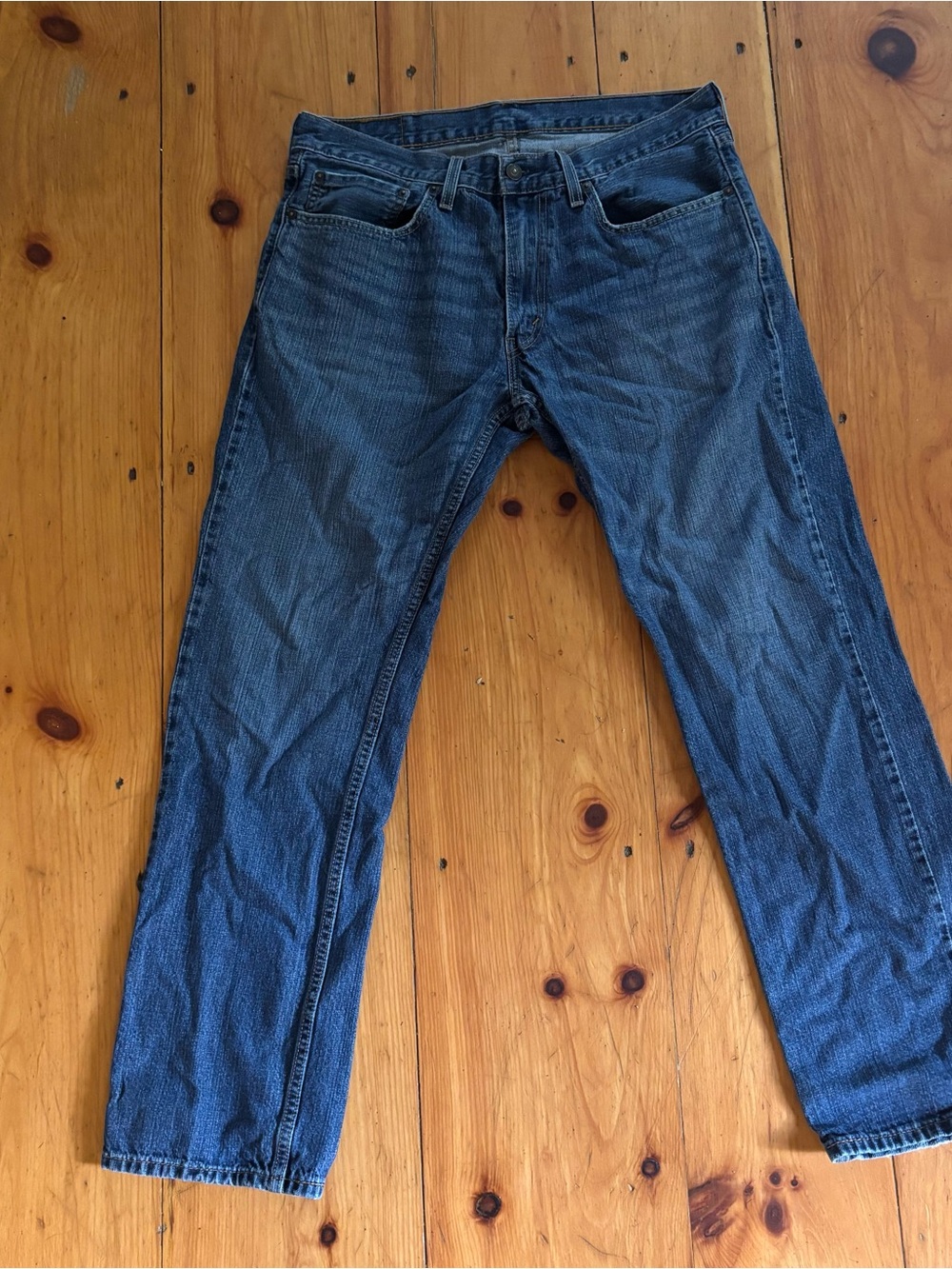 Levi’s 559 Men’s Relaxed Straight Dark Blue Jeans Tagged 34x32